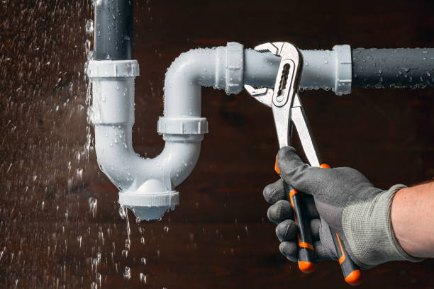 Professional Plumbing technician working in Leawood, KS